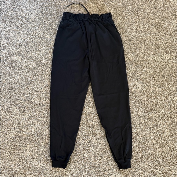 Lululemon Stretch High-Rise Jogger - Picture 3 of 5